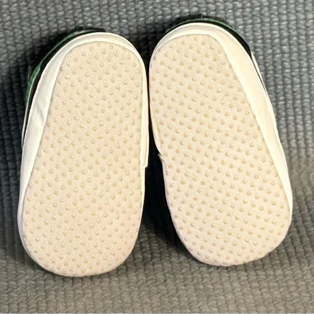 Infant Fashion Baby‎ Booties Size 2C